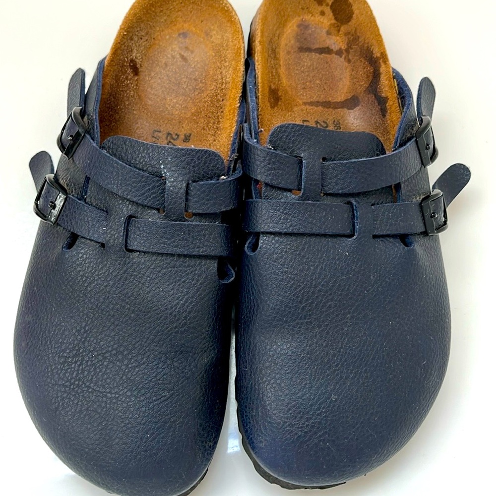 Birkenstock Pebbled Leather  Boston clogs, double buckle EU 38 size 8.5 US